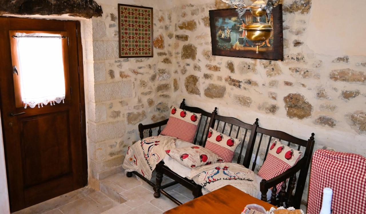 Villa Athina - Irene Country House Ierapetra  Bagian luar foto
